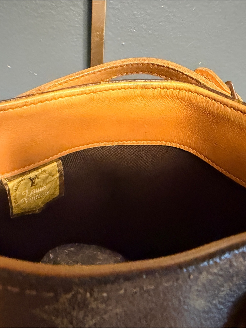 Louis Vuitton Vintage 1970’s Brown Monogram and Tan Leather Bucket Bag COA - Picture 8 of 13